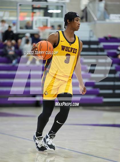 Thumbnail 3 in Corner Canyon vs. Beaumont United (Utah Holiday Hoopfest) photogallery.