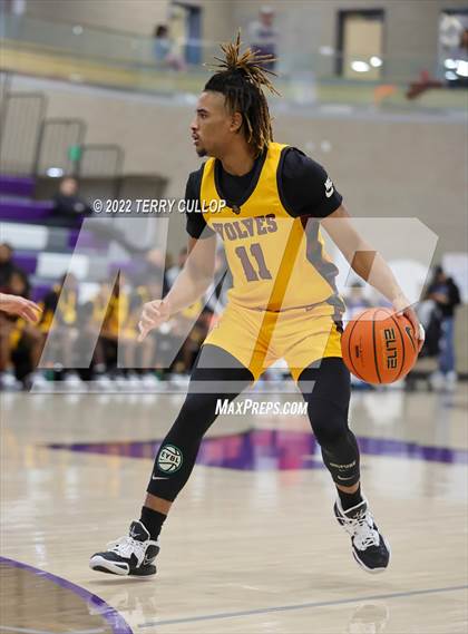 Thumbnail 3 in Corner Canyon vs. Beaumont United (Utah Holiday Hoopfest) photogallery.
