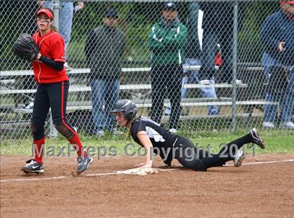 Thumbnail 2 in Carondelet @ Petaluma (CIF NCS D2 Final) photogallery.
