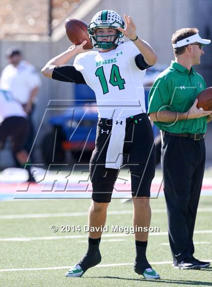 Thumbnail 3 in Carroll vs. Cedar Hill (UIL 6A Division 2 Quarterfinal) photogallery.