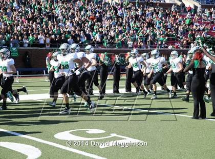 Thumbnail 3 in Carroll vs. Cedar Hill (UIL 6A Division 2 Quarterfinal) photogallery.