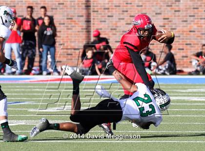 Thumbnail 3 in Carroll vs. Cedar Hill (UIL 6A Division 2 Quarterfinal) photogallery.