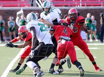 Thumbnail 1 in Carroll vs. Cedar Hill (UIL 6A Division 2 Quarterfinal) photogallery.