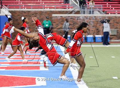 Thumbnail 2 in Carroll vs. Cedar Hill (UIL 6A Division 2 Quarterfinal) photogallery.