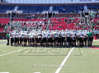 Thumbnail 2 in Carroll vs. Cedar Hill (UIL 6A Division 2 Quarterfinal) photogallery.