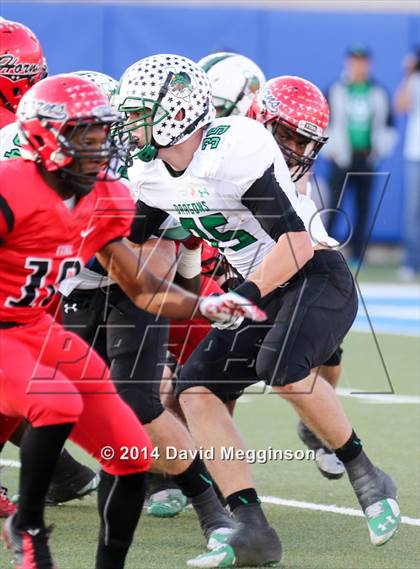 Thumbnail 2 in Carroll vs. Cedar Hill (UIL 6A Division 2 Quarterfinal) photogallery.