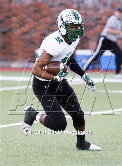 Thumbnail 1 in Carroll vs. Cedar Hill (UIL 6A Division 2 Quarterfinal) photogallery.