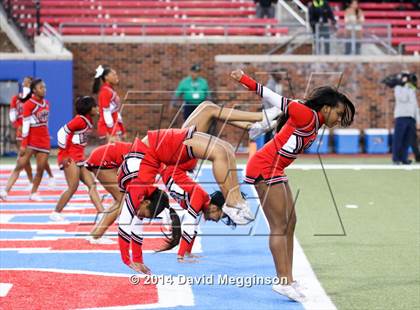 Thumbnail 1 in Carroll vs. Cedar Hill (UIL 6A Division 2 Quarterfinal) photogallery.