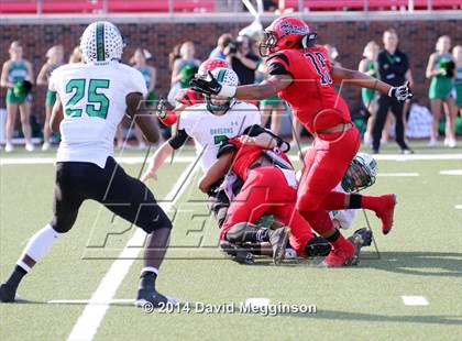 Thumbnail 3 in Carroll vs. Cedar Hill (UIL 6A Division 2 Quarterfinal) photogallery.