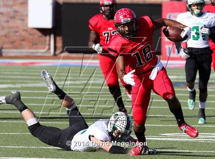 Thumbnail 1 in Carroll vs. Cedar Hill (UIL 6A Division 2 Quarterfinal) photogallery.