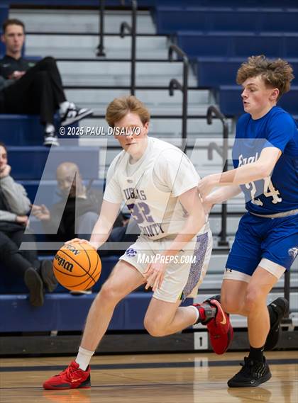 Thumbnail 2 in Broomfield vs. Douglas County (TR Tip-Off Classic) photogallery.