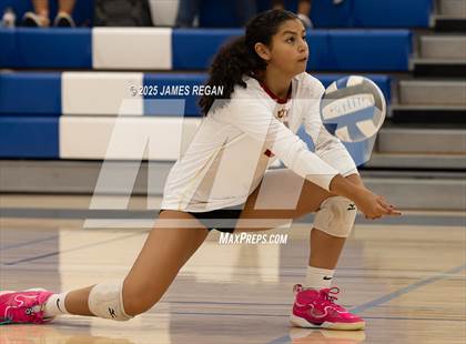 Thumbnail 1 in Lincoln @ Hillsdale photogallery.