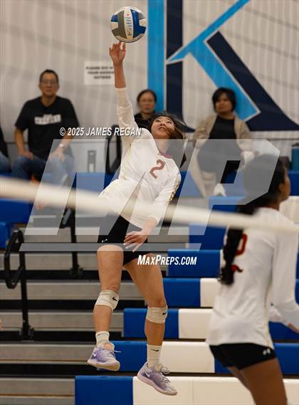 Thumbnail 3 in Lincoln @ Hillsdale photogallery.