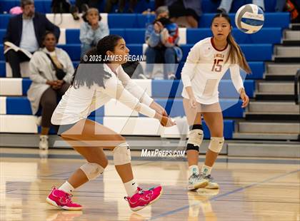 Thumbnail 2 in Lincoln @ Hillsdale photogallery.