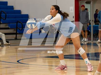 Thumbnail 3 in Lincoln @ Hillsdale photogallery.