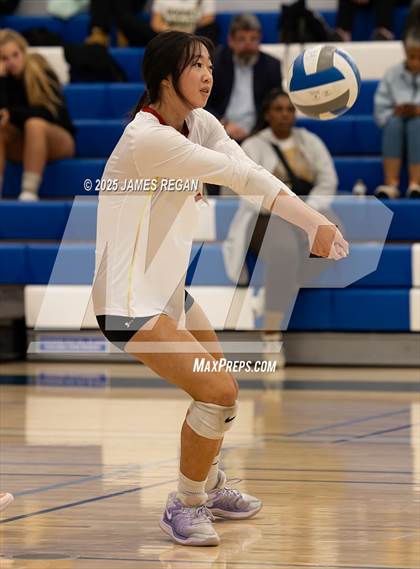 Thumbnail 1 in Lincoln @ Hillsdale photogallery.