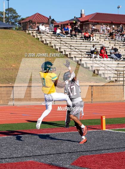 Thumbnail 2 in Carver vs Spencer (Scrimmage) photogallery.