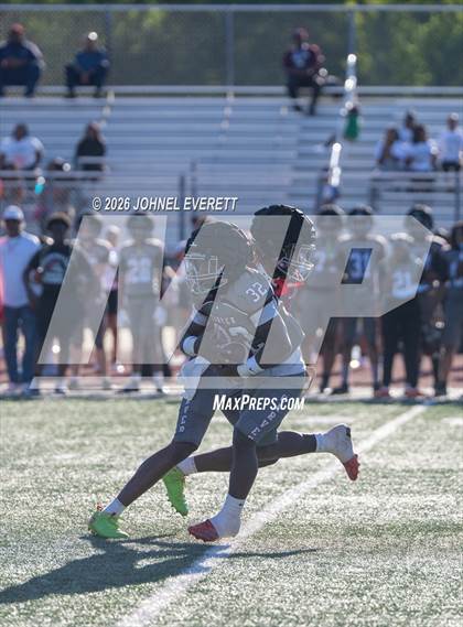 Thumbnail 3 in Carver vs Spencer (Scrimmage) photogallery.