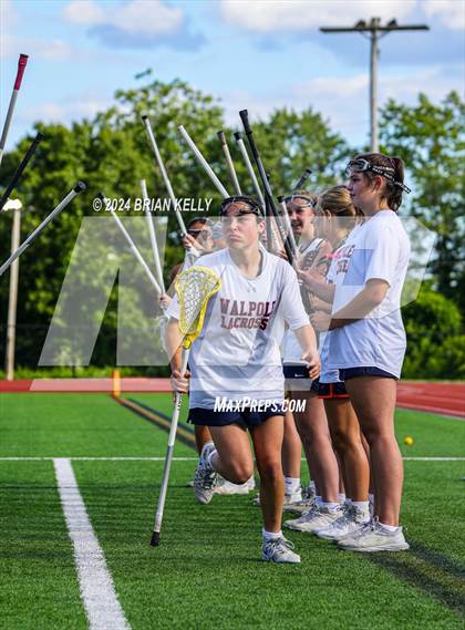 Thumbnail 1 in Walpole vs East Longmeadow (MIAA Division 2 Semifinal) photogallery.