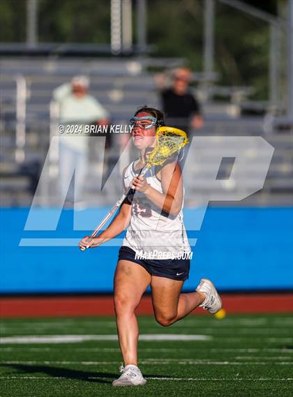 Thumbnail 1 in Walpole vs East Longmeadow (MIAA Division 2 Semifinal) photogallery.