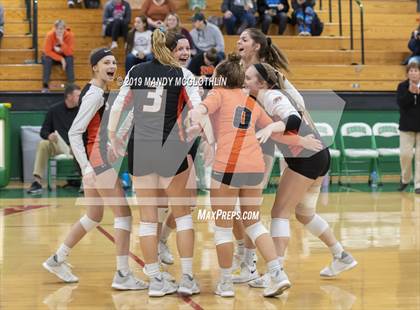Thumbnail 2 in Illini Bluffs vs. Elmwood (IHSA 1A Sectional Final) photogallery.