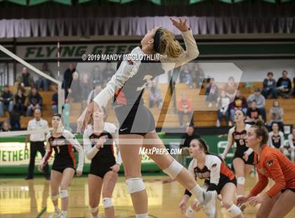 Thumbnail 3 in Illini Bluffs vs. Elmwood (IHSA 1A Sectional Final) photogallery.