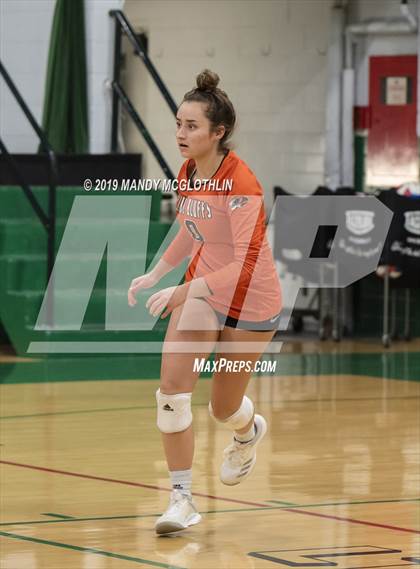 Thumbnail 2 in Illini Bluffs vs. Elmwood (IHSA 1A Sectional Final) photogallery.