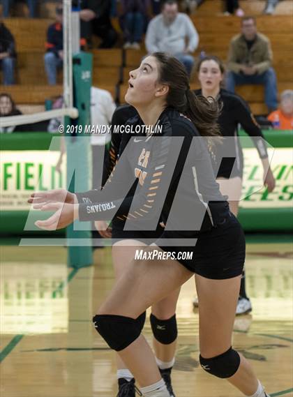 Thumbnail 1 in Illini Bluffs vs. Elmwood (IHSA 1A Sectional Final) photogallery.
