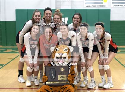 Thumbnail 2 in Illini Bluffs vs. Elmwood (IHSA 1A Sectional Final) photogallery.