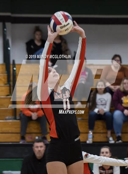 Thumbnail 3 in Illini Bluffs vs. Elmwood (IHSA 1A Sectional Final) photogallery.