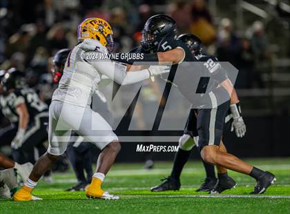 Thumbnail 3 in Pleasant Grove vs. Farmersville (UIL 4A DII Area Playoff) photogallery.