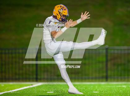 Thumbnail 3 in Pleasant Grove vs. Farmersville (UIL 4A DII Area Playoff) photogallery.