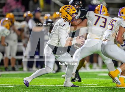 Thumbnail 2 in Pleasant Grove vs. Farmersville (UIL 4A DII Area Playoff) photogallery.