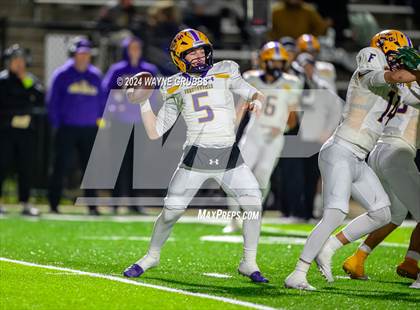 Thumbnail 3 in Pleasant Grove vs. Farmersville (UIL 4A DII Area Playoff) photogallery.