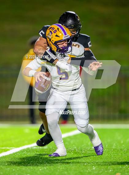 Thumbnail 2 in Pleasant Grove vs. Farmersville (UIL 4A DII Area Playoff) photogallery.