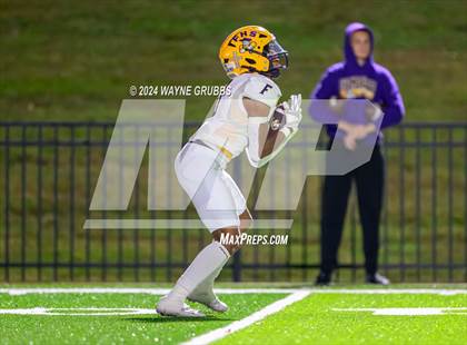 Thumbnail 3 in Pleasant Grove vs. Farmersville (UIL 4A DII Area Playoff) photogallery.