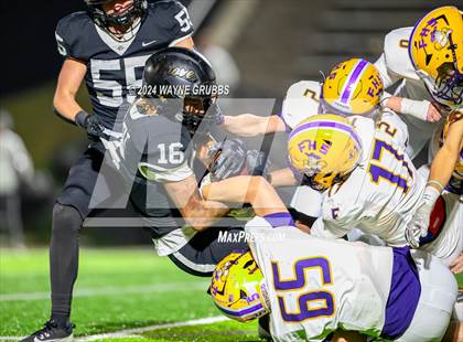 Thumbnail 1 in Pleasant Grove vs. Farmersville (UIL 4A DII Area Playoff) photogallery.
