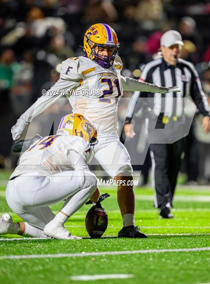 Thumbnail 2 in Pleasant Grove vs. Farmersville (UIL 4A DII Area Playoff) photogallery.
