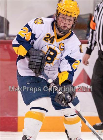 Thumbnail 3 in Breck vs Hill-Murray (Schwan Cup) photogallery.