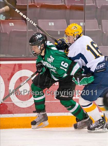 Thumbnail 2 in Breck vs Hill-Murray (Schwan Cup) photogallery.