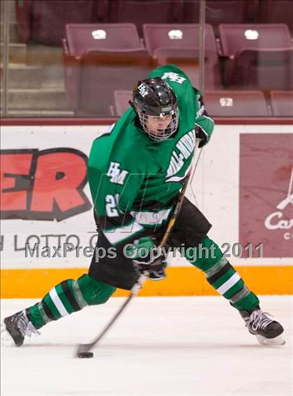 Thumbnail 2 in Breck vs Hill-Murray (Schwan Cup) photogallery.