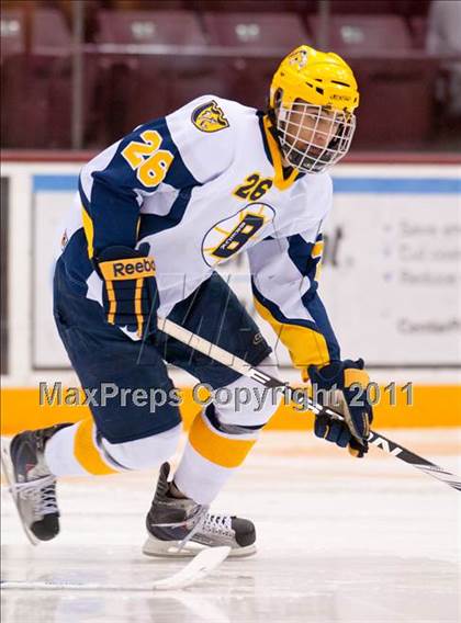 Thumbnail 3 in Breck vs Hill-Murray (Schwan Cup) photogallery.