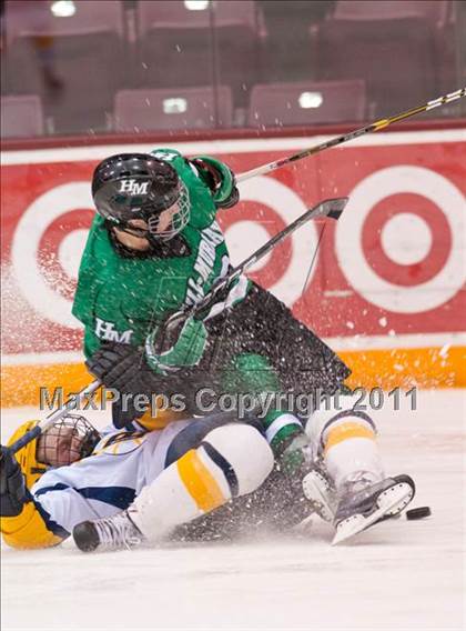 Thumbnail 2 in Breck vs Hill-Murray (Schwan Cup) photogallery.