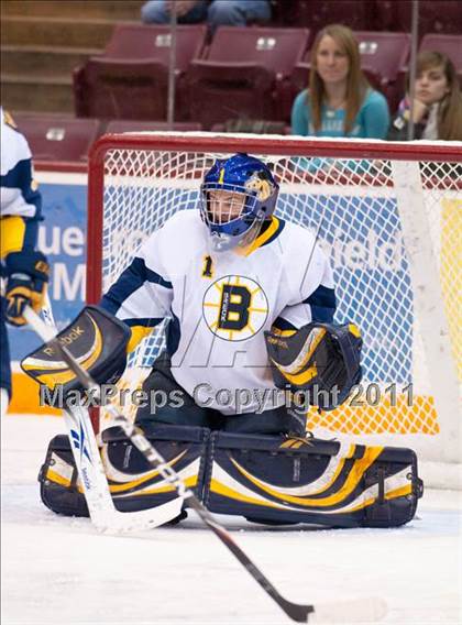 Thumbnail 3 in Breck vs Hill-Murray (Schwan Cup) photogallery.