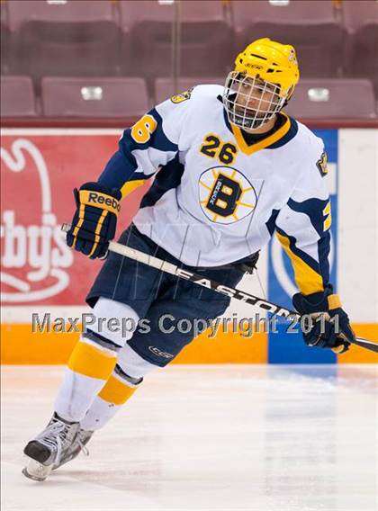 Thumbnail 3 in Breck vs Hill-Murray (Schwan Cup) photogallery.