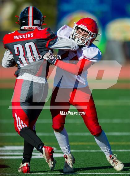 Thumbnail 2 in Carlin @ Tonopah (NIAA 1A Semifinal) photogallery.