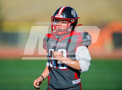 Thumbnail 2 in Carlin @ Tonopah (NIAA 1A Semifinal) photogallery.