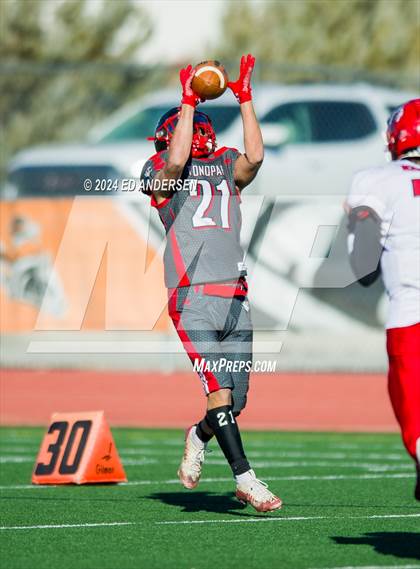 Thumbnail 1 in Carlin @ Tonopah (NIAA 1A Semifinal) photogallery.
