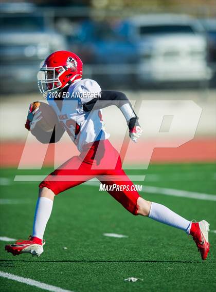 Thumbnail 3 in Carlin @ Tonopah (NIAA 1A Semifinal) photogallery.