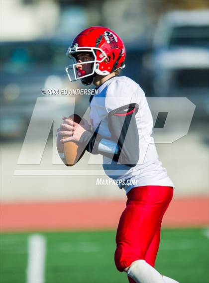 Thumbnail 1 in Carlin @ Tonopah (NIAA 1A Semifinal) photogallery.